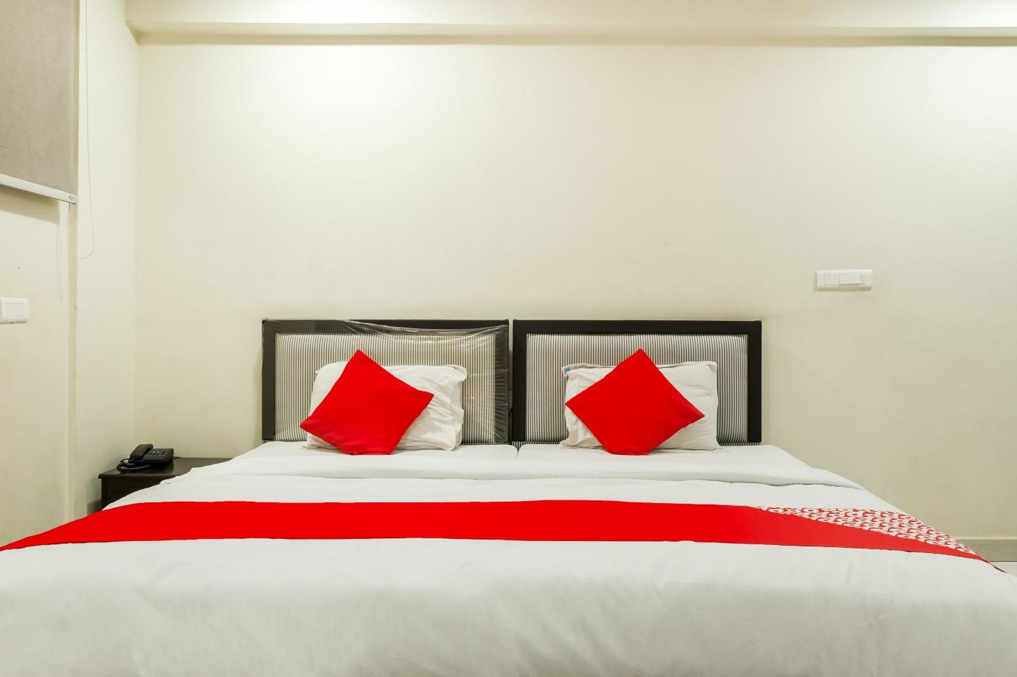 Hotel O Karthikeya Pride Vijayawada Exterior photo